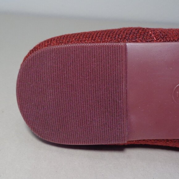 Mia Size 6.5 M KERRI Wine Textile Slip On Flats / Loafers New Women's Shoes - Picture 14 of 16